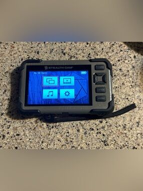 Stealth Cam STC-CRV43X HD SD Card Reader and Viewer With 4.3" LCD Touch Screen